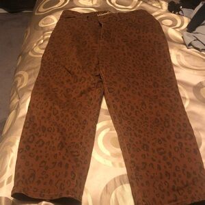 Brown Leopard Accent Jeans, size 12, Universal Thread